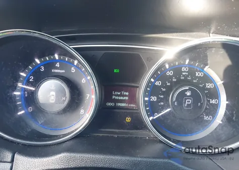 2013 Hyundai Sonata Se z USA, uszkodzony, nr VIN 5NPEC4ACXDH744596